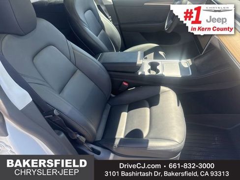 Used 2024 Tesla Model Y Performance AWD/4WD image 24