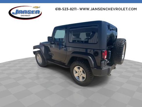 Used 2012 Jeep Wrangler Sport AWD/4WD image 6