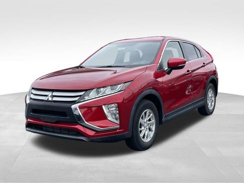Used 2019 Mitsubishi Eclipse Cross ES FWD image 2