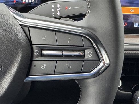 Used 2025 Chevrolet Tahoe High Country image 21