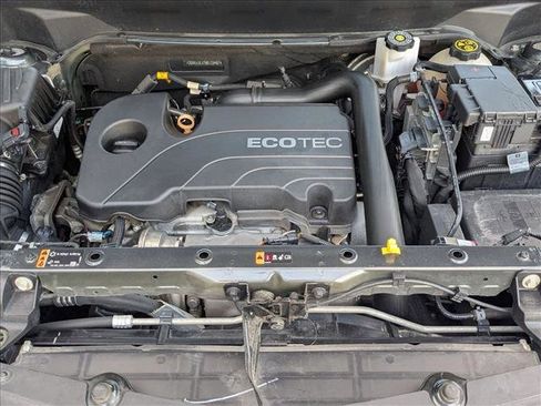 Used 2021 Chevrolet Equinox Premier image 21