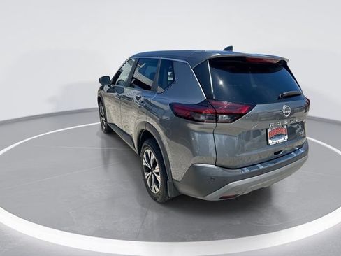 Used 2023 Nissan Rogue SV FWD image 8