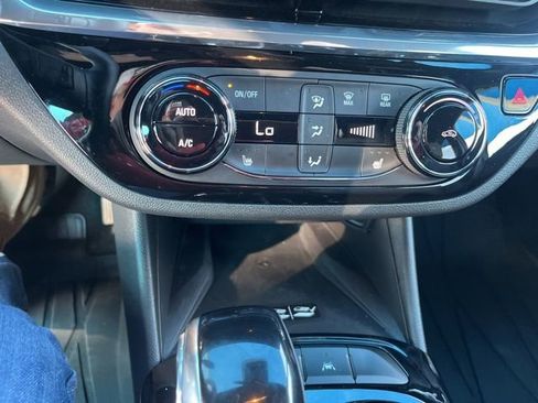 Used 2026 Buick Envista Sport Touring w/ Convenience I Package FWD image 14