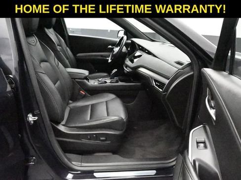 Used 2023 Cadillac XT4 Premium Luxury AWD/4WD image 37