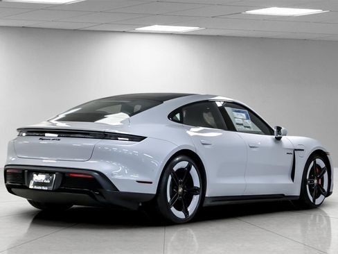 New 2025 Porsche Taycan GTS image 8