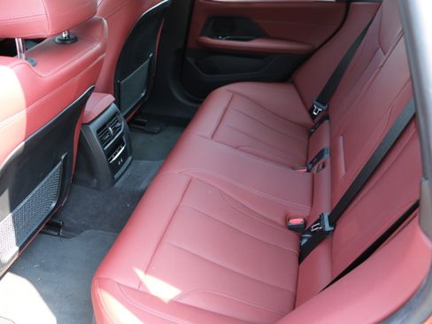 Used 2023 BMW i4 eDrive40 w/ M Sport Package RWD image 33