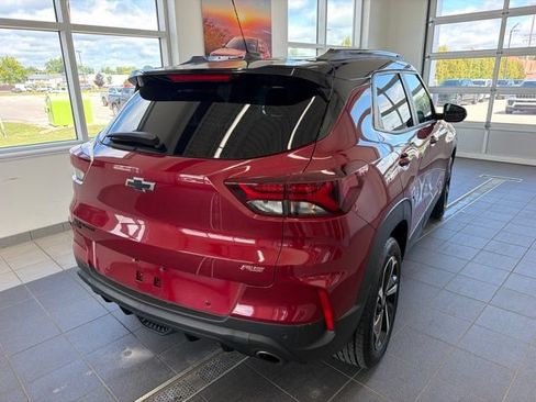 Used 2021 Chevrolet TrailBlazer RS w/ Convenience Package AWD/4WD image 5