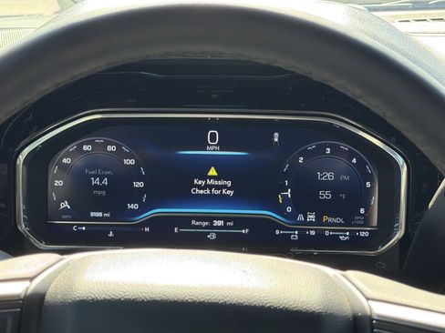 Used 2025 Chevrolet Silverado 1500 LT image 26