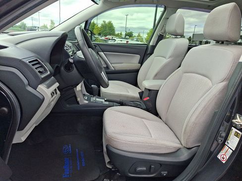 Used 2018 Subaru Forester 2.5i Premium w/ All-Weather Package AWD/4WD image 15