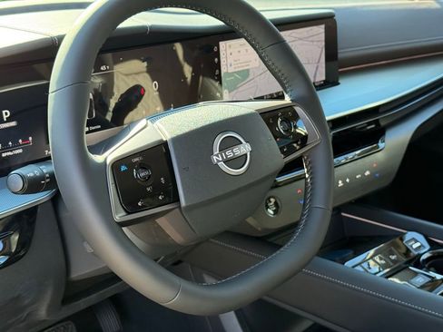 New 2026 Nissan Murano Platinum image 8