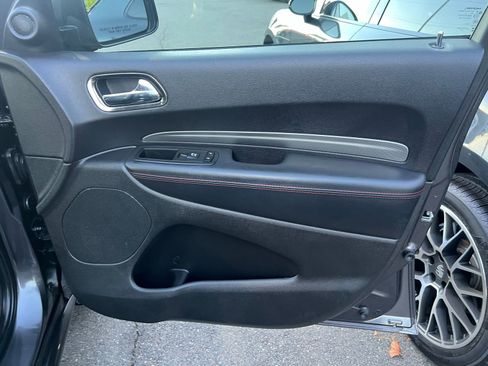 Used 2018 Dodge Durango R/T image 36