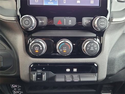 New 2026 RAM 2500 Tradesman w/ Chrome Appearance Group image 9