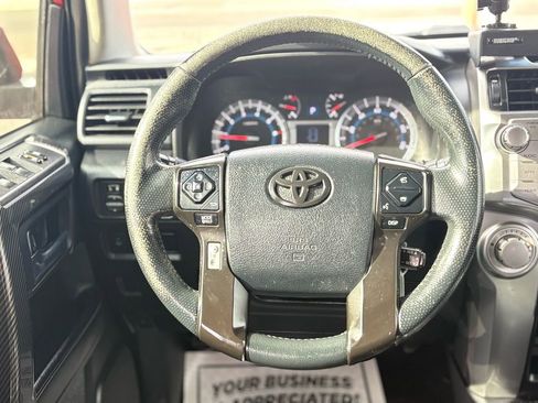 Used 2016 Toyota 4Runner SR5 image 31