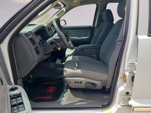 Used 2006 Dodge Dakota SLT w/ SLT Value Group RWD image 11