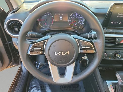 Used 2023 Kia Forte LXS image 20