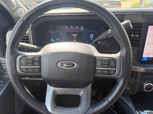 Used 2024 Ford F350 Lariat w/ Lariat Ultimate Package AWD/4WD image 15