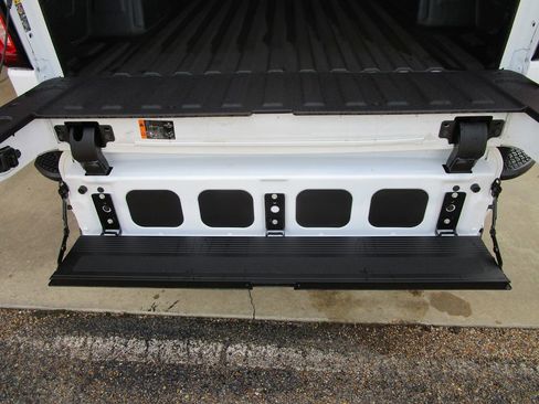 New 2026 GMC Sierra 1500 AT4 image 17