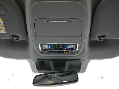 Used 2026 Ford F450 Lariat AWD/4WD image 28