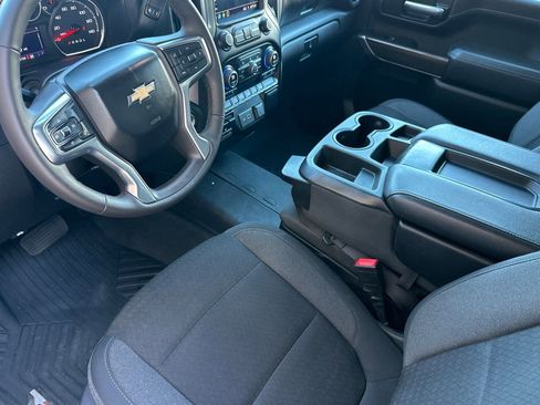 Used 2023 Chevrolet Silverado 2500 LT w/ Convenience Package image 10