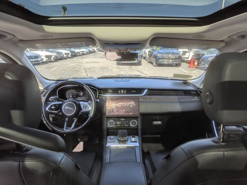 Used 2023 Jaguar F-PACE S AWD/4WD image 37