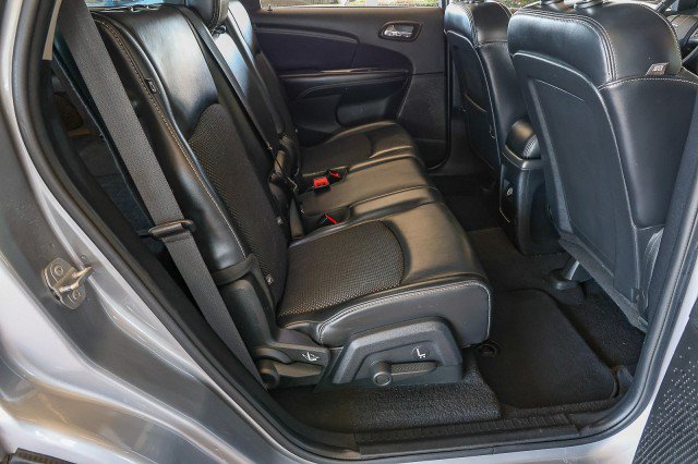 Used 2017 Dodge Journey Crossroad FWD image 29