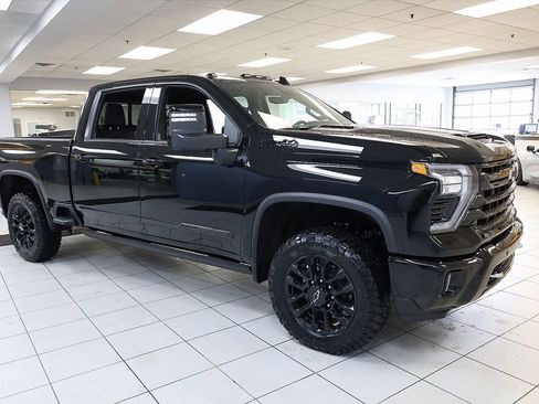 New 2026 Chevrolet Silverado 2500 High Country w/ High Country Premium Package image 7