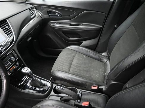 Used 2017 Buick Encore Sport Touring image 18