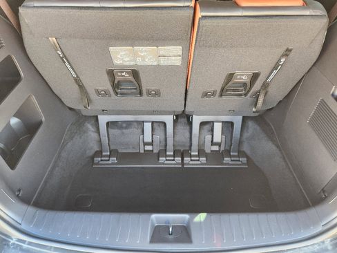 New 2026 Kia Carnival SX image 22