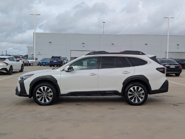 Used 2024 Subaru Outback Limited XT AWD/4WD image 3