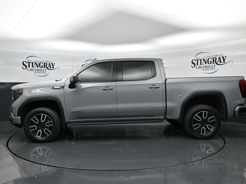 Certified 2025 GMC Sierra 1500 AT4 w/ AT4 Premium Package AWD/4WD image 4