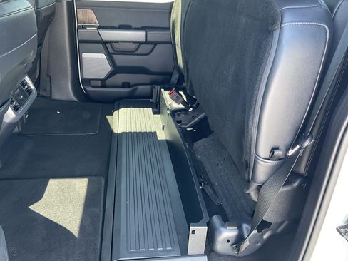 Used 2024 Ford F350 Lariat w/ Lariat Ultimate Package AWD/4WD image 49