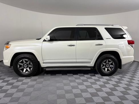 Used 2013 Toyota 4Runner Limited AWD/4WD image 13
