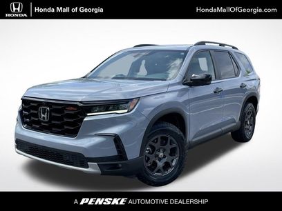 Used 2025 Honda Pilot TrailSport