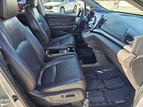 Used 2018 Honda Odyssey EX-L image 16