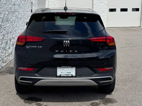 Used 2024 Buick Encore GX Preferred w/ Comfort Package AWD/4WD image 4