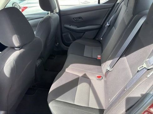 Used 2025 Nissan Sentra SV FWD image 7