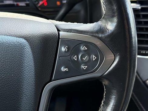 Used 2020 Chevrolet Suburban LT AWD/4WD image 23