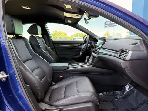 Used 2019 Honda Accord Sport image 22