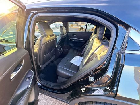 Used 2024 Cadillac XT4 Premium Luxury image 20