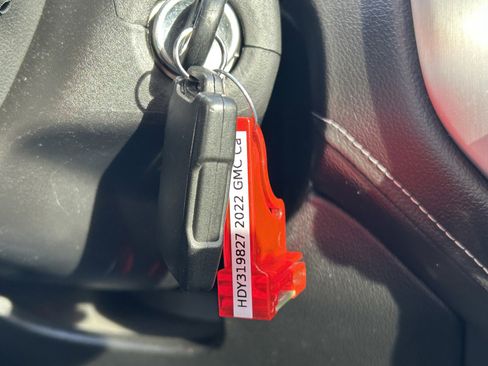 Used 2022 GMC Canyon Elevation image 39