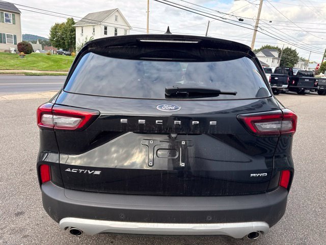 Used 2023 Ford Escape Active w/ Tech Pack #1 AWD/4WD image 7