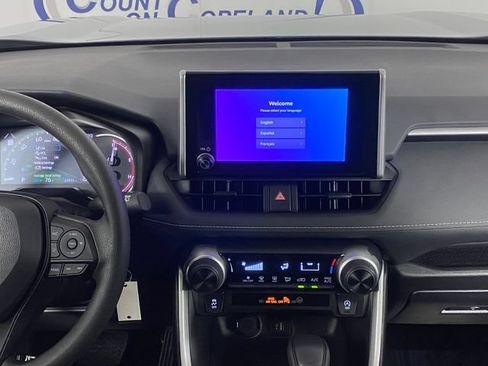 Certified 2023 Toyota RAV4 LE AWD/4WD image 13