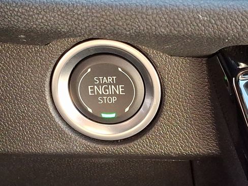 Certified 2025 Chevrolet Traverse High Country w/ LPO, Floor Liner Package image 28