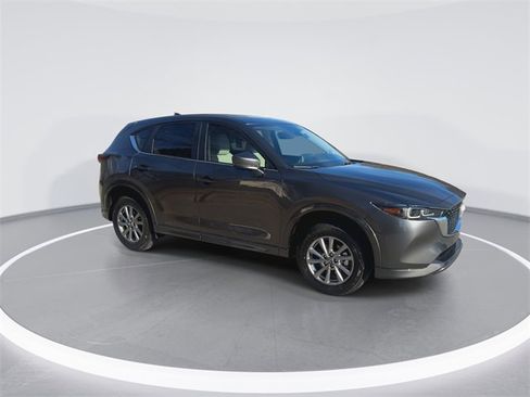 New 2025 MAZDA CX-5 AWD 2.5 S w/ Preferred Package image 2
