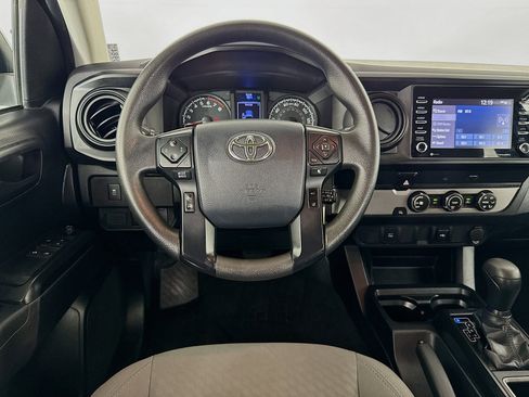 Used 2020 Toyota Tacoma SR RWD image 16