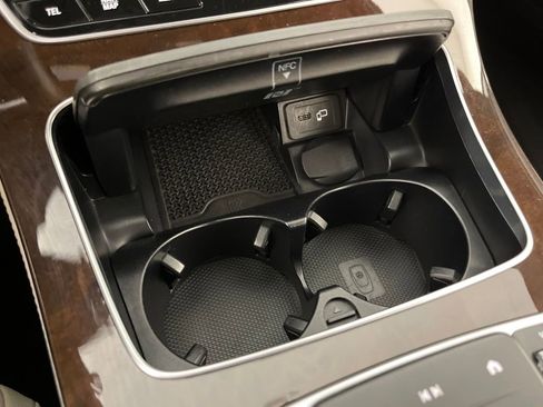 Used 2022 Mercedes-Benz E 450 4MATIC Sedan image 27