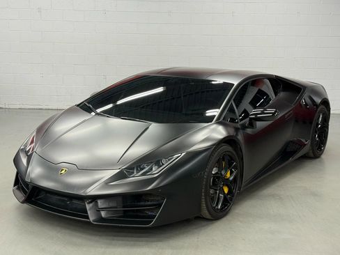 Used 2017 Lamborghini Huracan LP 580-2 image 4