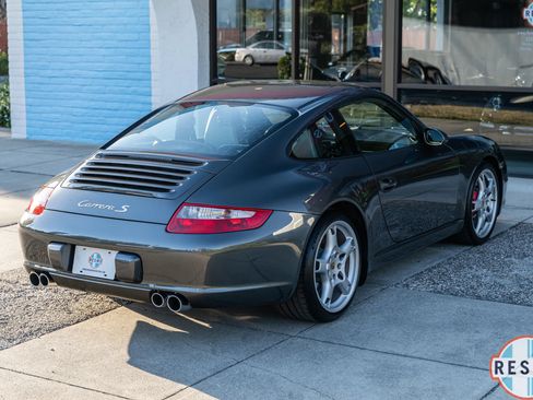 Used 2005 Porsche 911 Carrera S RWD image 35