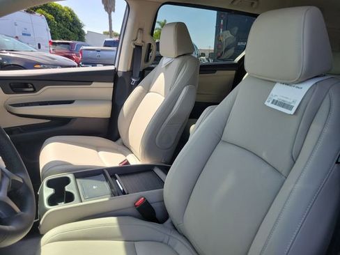 New 2026 Honda Odyssey EX-L image 15