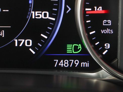 Used 2019 Chevrolet Blazer RS FWD image 16